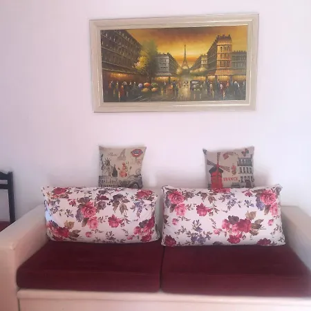 Beautiful Sea View Apartment *